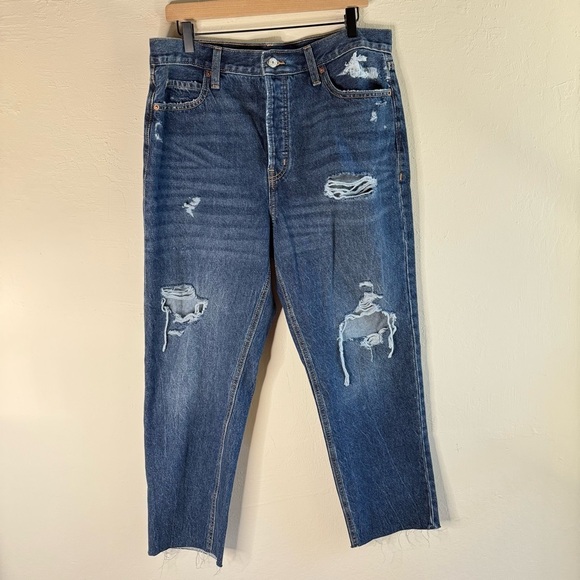 Old Navy Extra High Rise Sky High Straight Leg Jeans Button Fly Size 14 - Picture 2 of 9